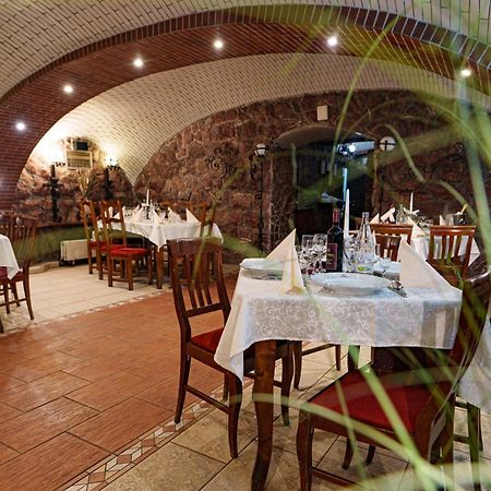 Hotel Rubin*** Gheorgheni  Ngoại thất bức ảnh